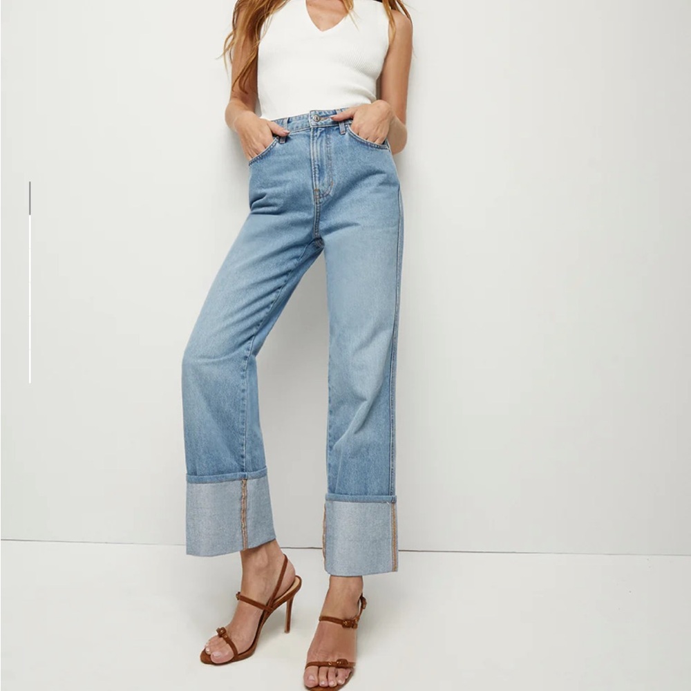 Veronica Beard Dylan cuffed jeans. Size 28. Excellent condition!